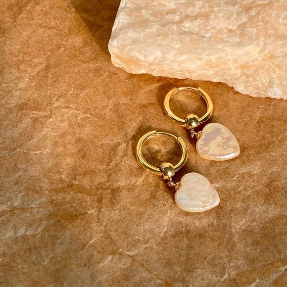 Jewelry - 18K Gold Plated Baroque Heart Pearl Drop Huggies Earrings
